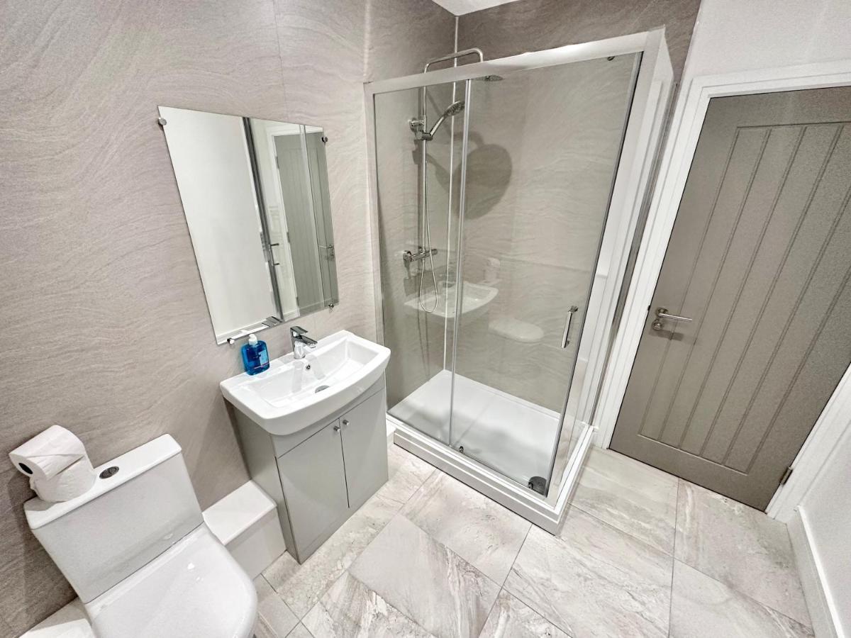Fountain Apartment No 1 With Free Parking ยอร์ค ภายนอก รูปภาพ